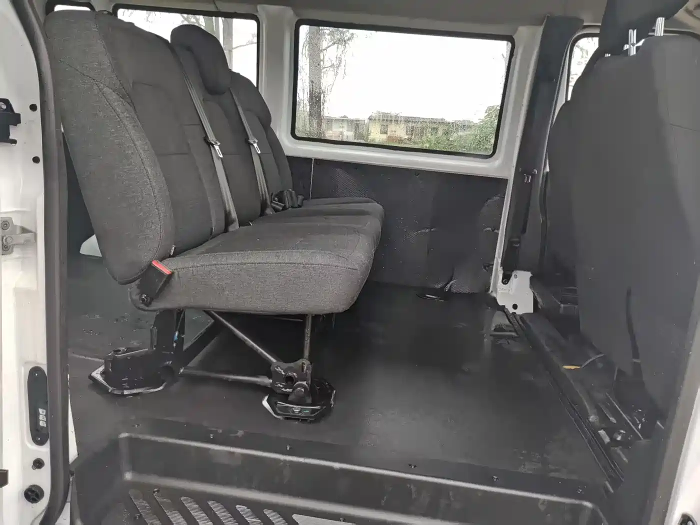Jiangling JMC Fushun 2025 Model 2.0T 6MT Diesel Short Wheelbase Low Roof Commercial MPV 5/6 Seats with Dual Swing Doors фото 6
