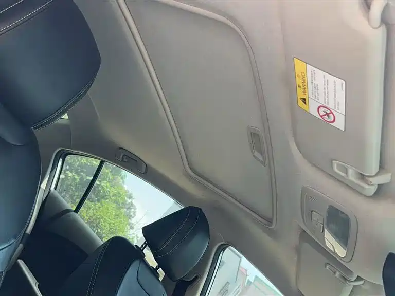 Chevrolet Cavalier 2018 320 Auto Enjoy Sunroof Edition фото 12