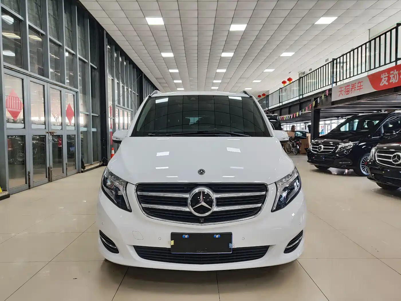 Mercedes-Benz V-Class 2018 V 260 Premium Edition China V фото 2
