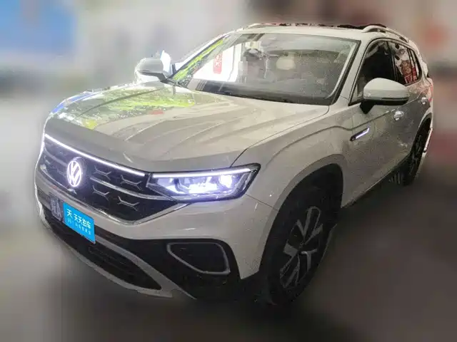 Volkswagen Tayron 2024 300TSI 2WD Luxury Plus Advanced — фото 1