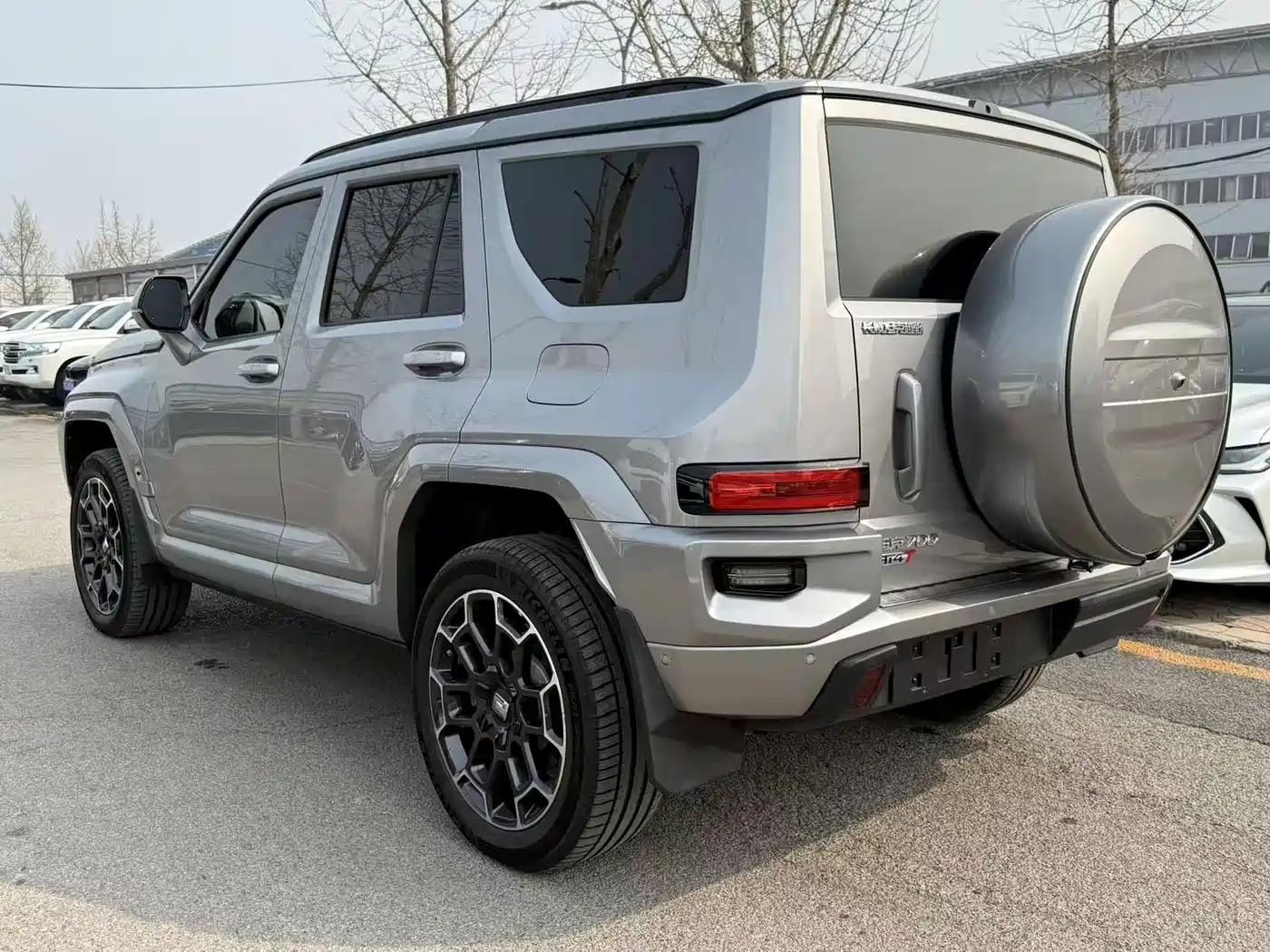 TANK TANK 700 NEW ENERGY