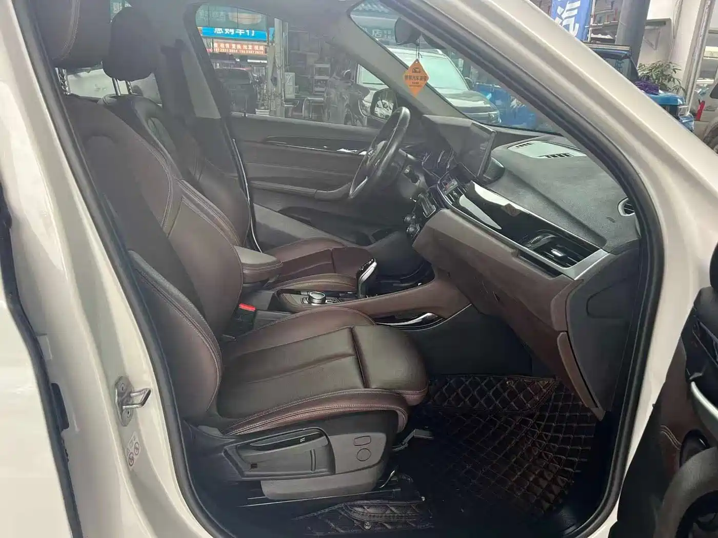 BMW X1 2020 sDrive20Li Premium Edition фото 11