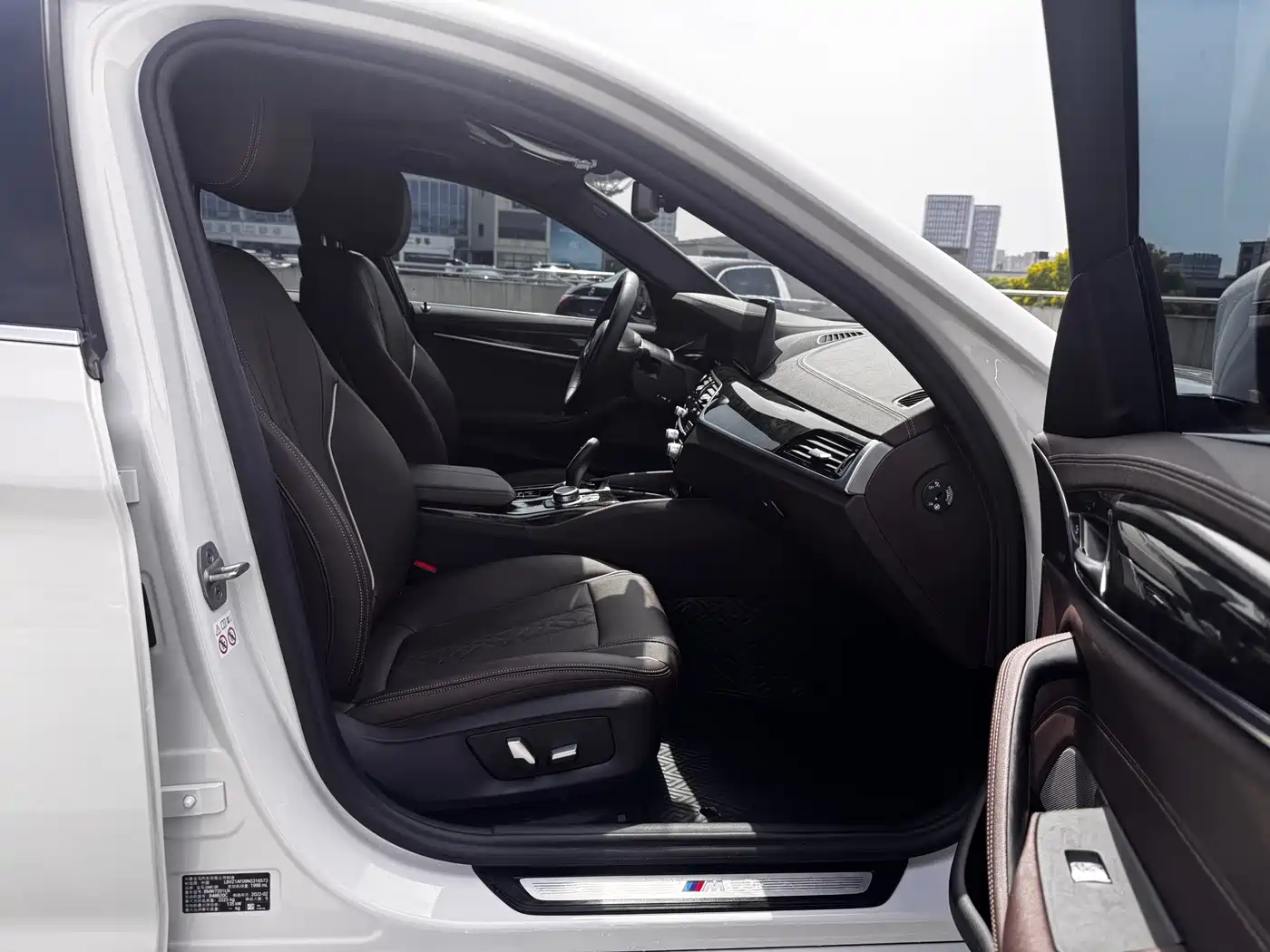 BMW 5 Series 2022 525Li Luxury Package фото 12