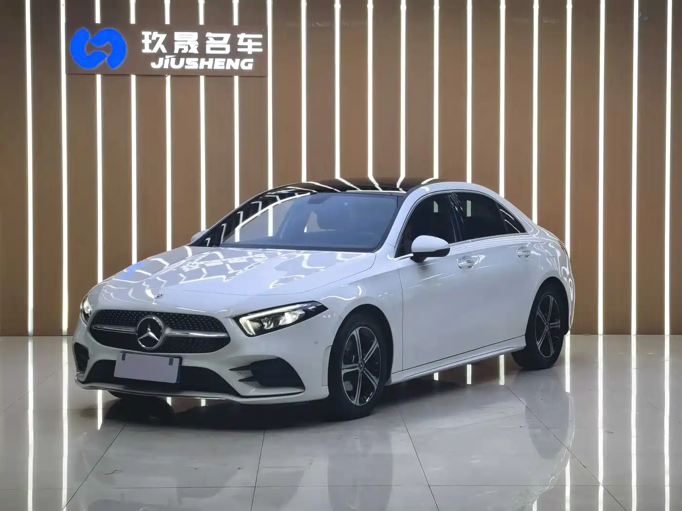 Mercedes-Benz A-Class 2023 A 200 L Fashion