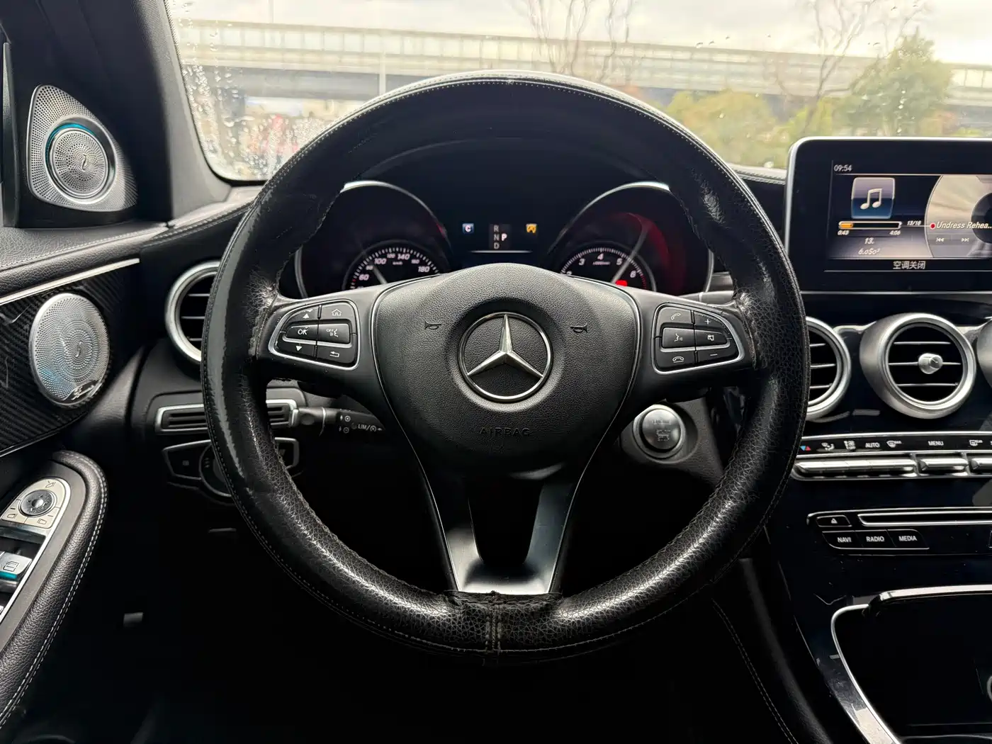 Mercedes-Benz GLC Coupe 2018 GLC 200 4MATIC Coupe SUV фото 8