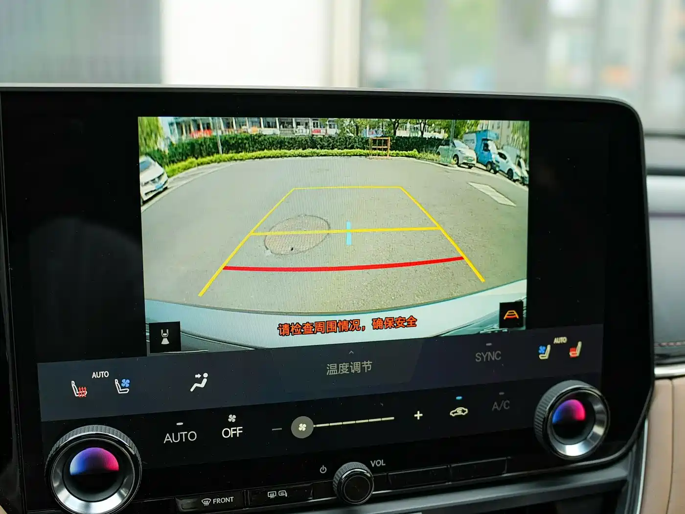 Lexus ES 2025 300h Ultimate Edition фото 23