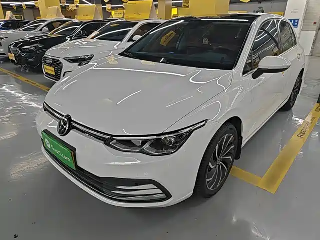 Volkswagen Golf 2022