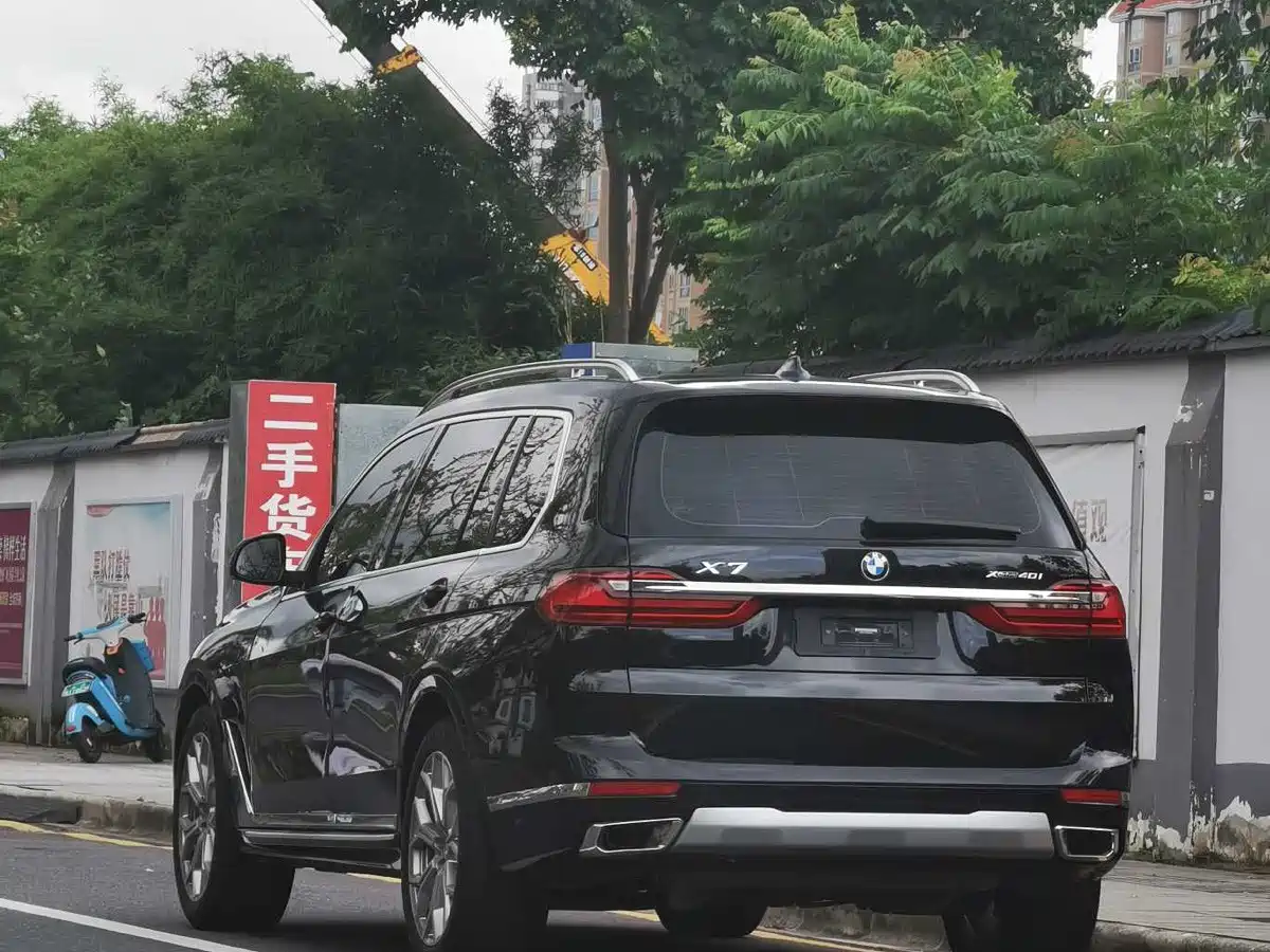 Фото 6 - BMW X7