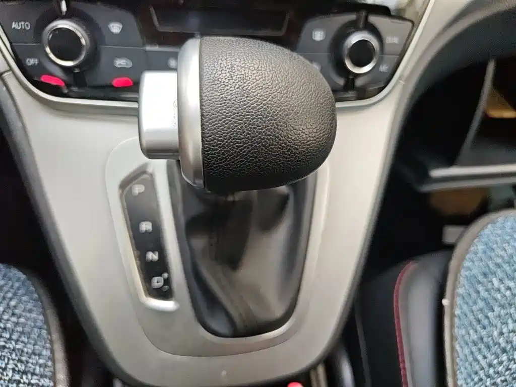 Haval M6 2019 1.5T DCT 2WD Value Edition (China VI) фото 11