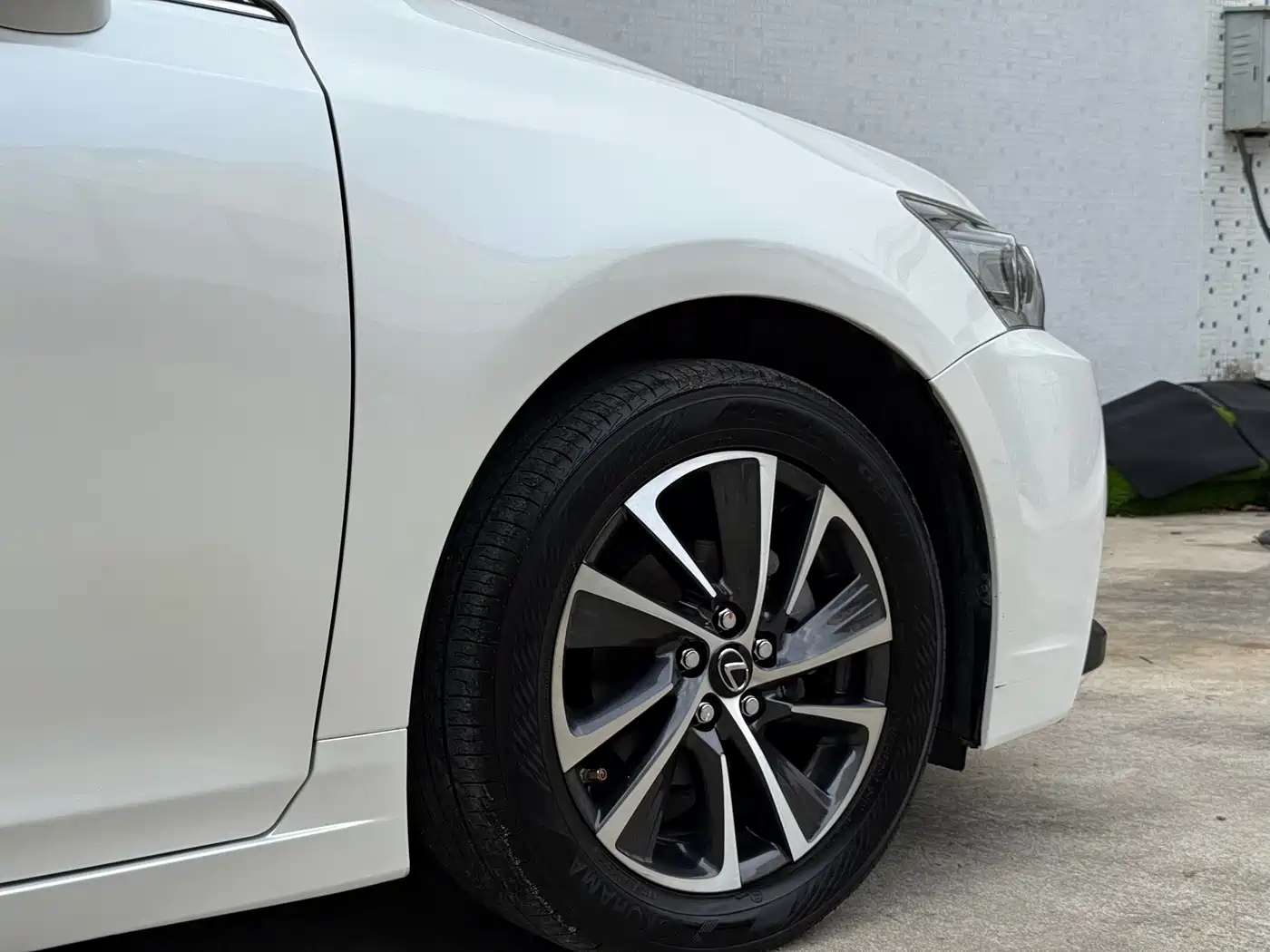 Lexus CT 2018 2017 CT200h Elite Edition Monochrome China V