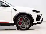 Фото 9 - Lamborghini Urus