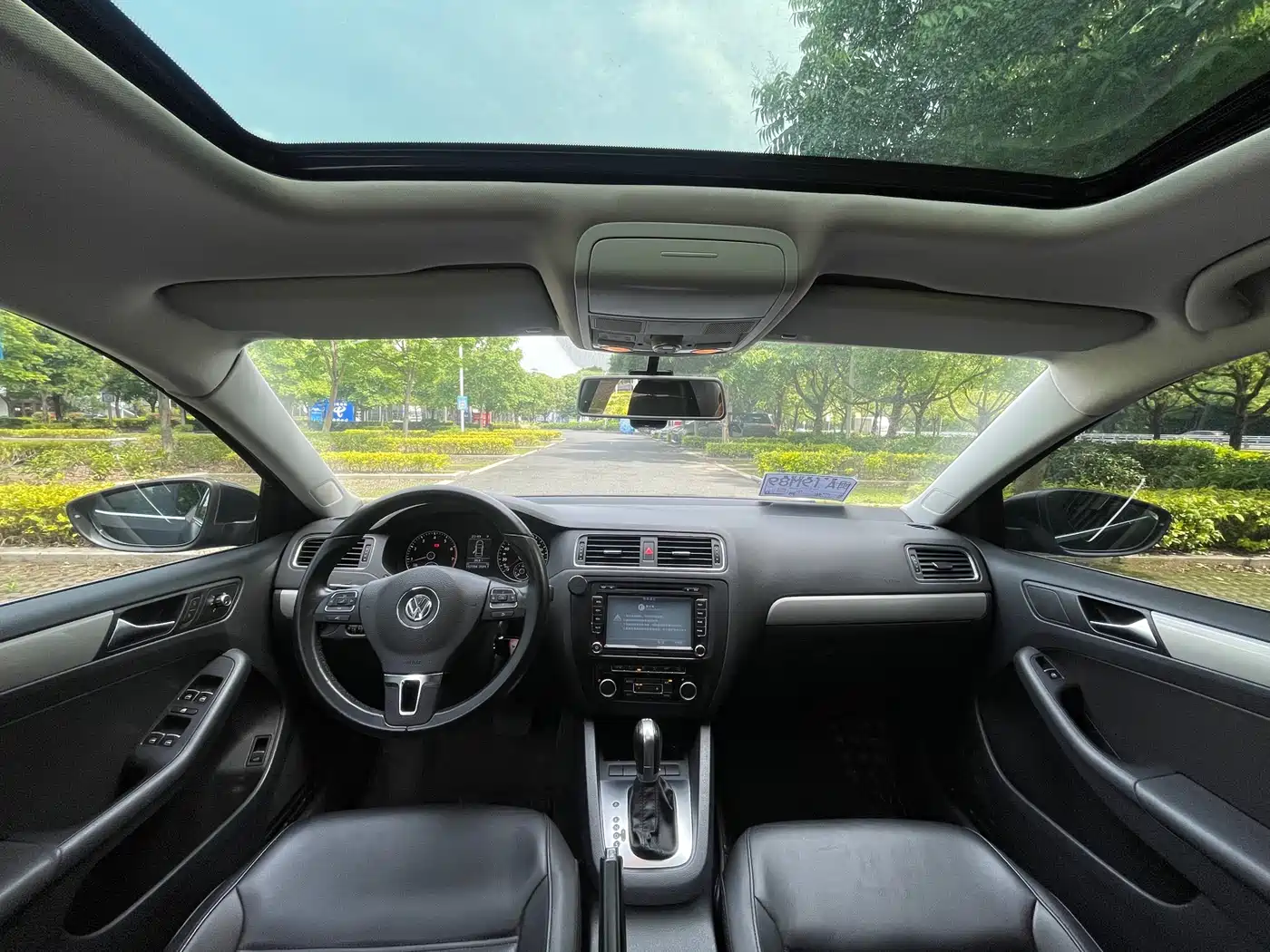 Volkswagen Sagitar 2014 1.4TSI Automatic Luxury фото 6