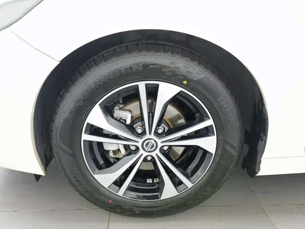 Nissan SYLPHY, миниатюра 17