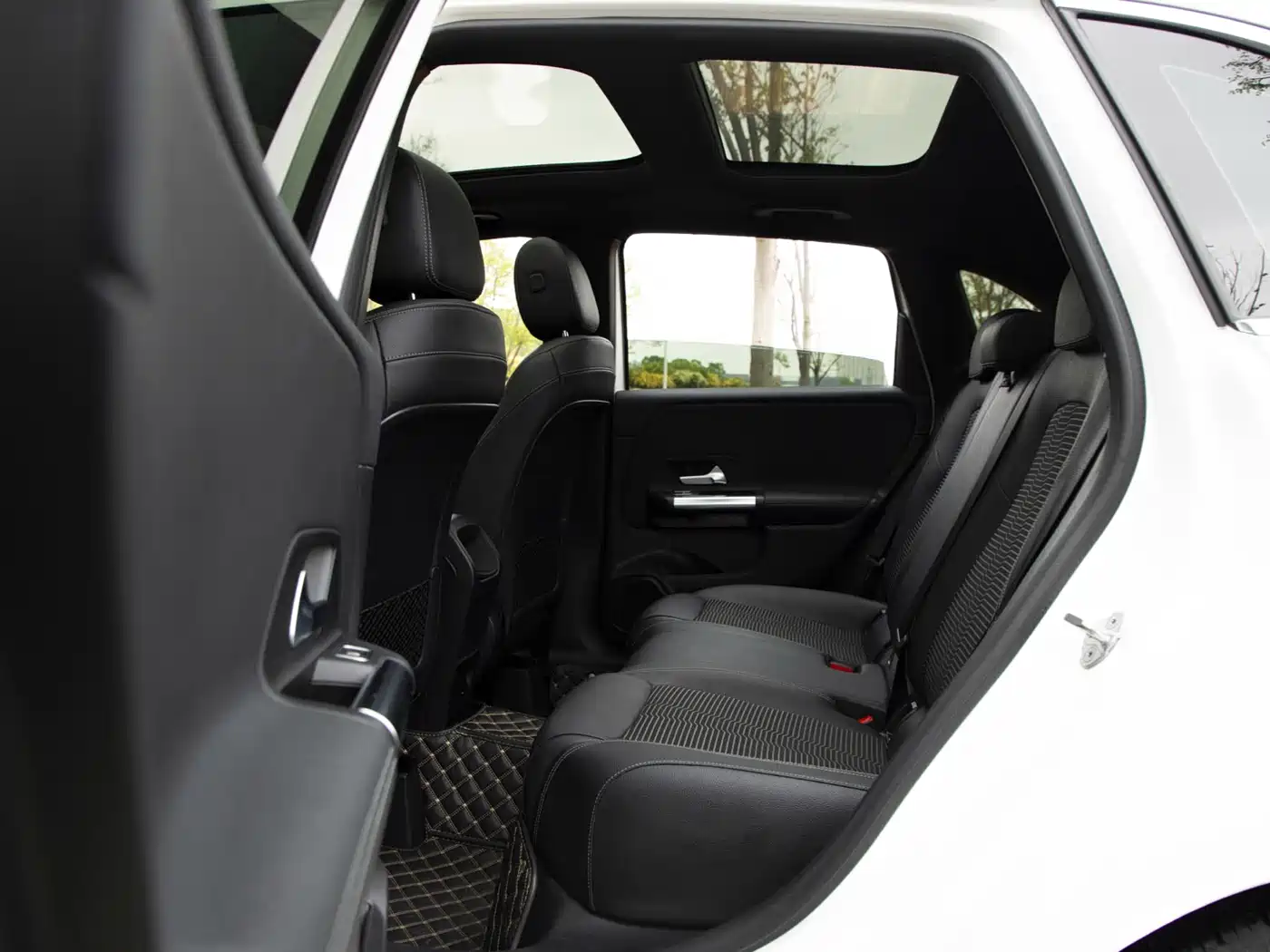 MERCEDES-BENZ B CLASS