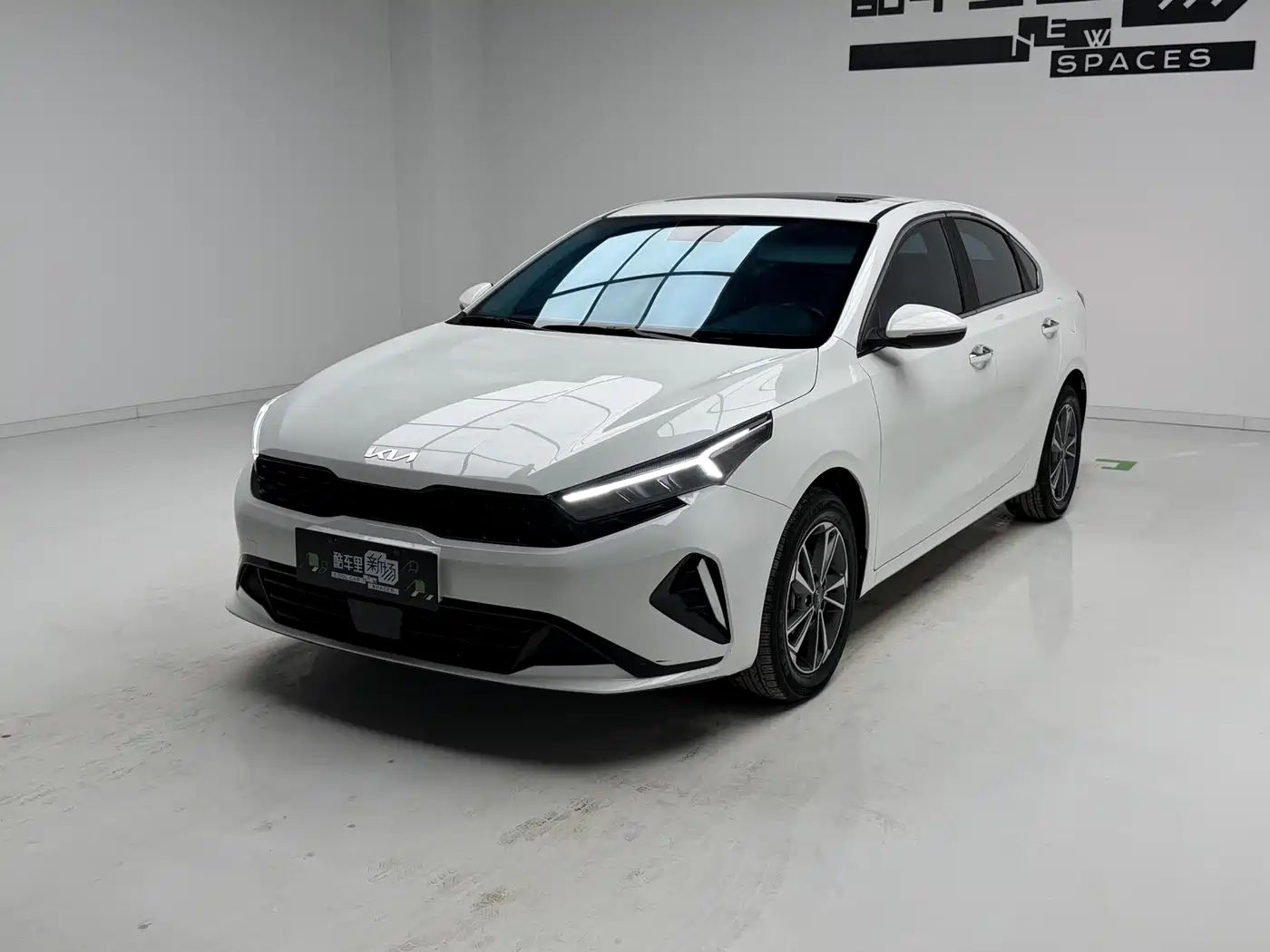 Kia K3 2023 Model 1.5L CVT Luxury Edition
