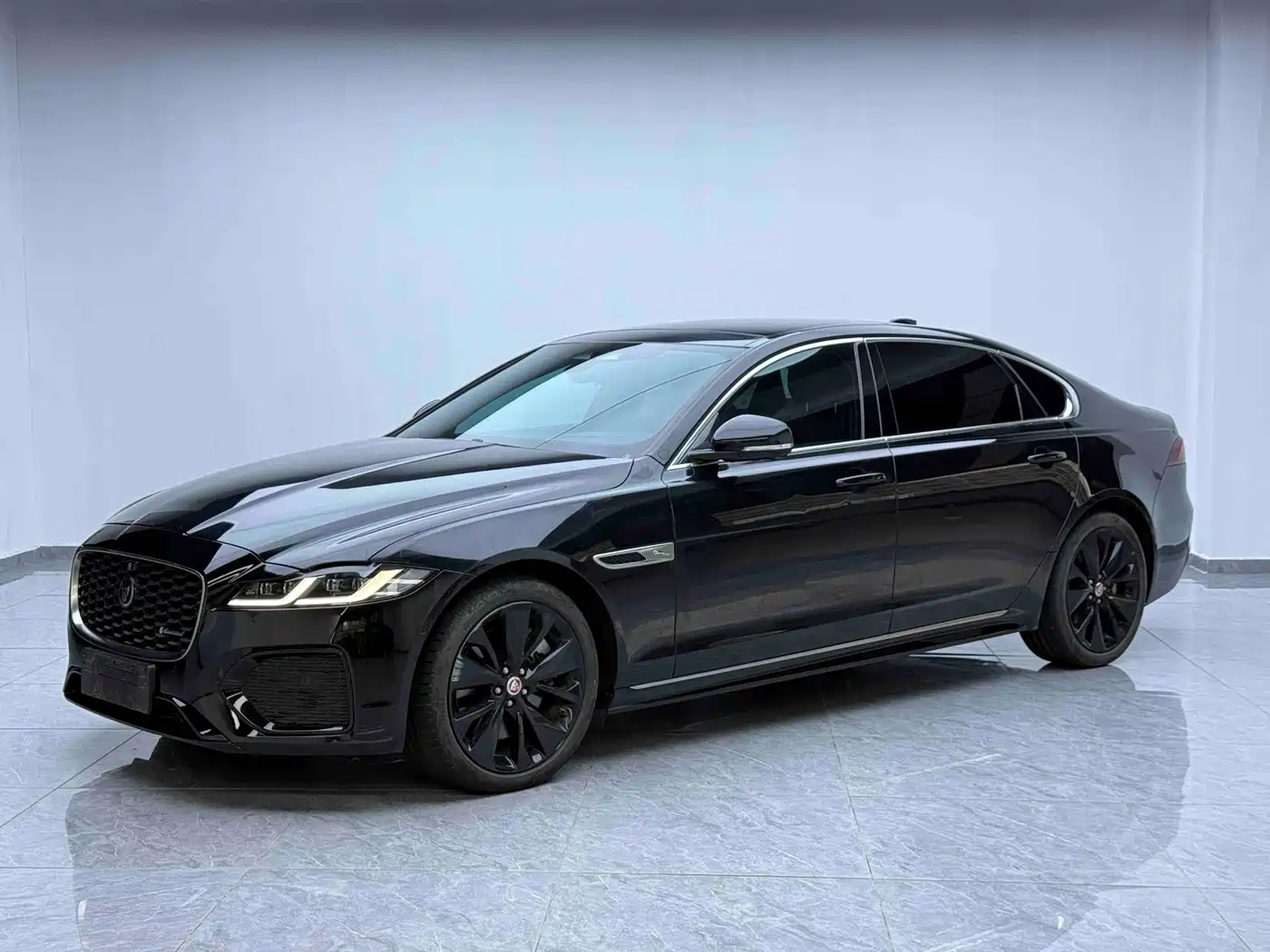 Jaguar XFL 2022 XFL 2.0T P300 4WD Flagship Sport