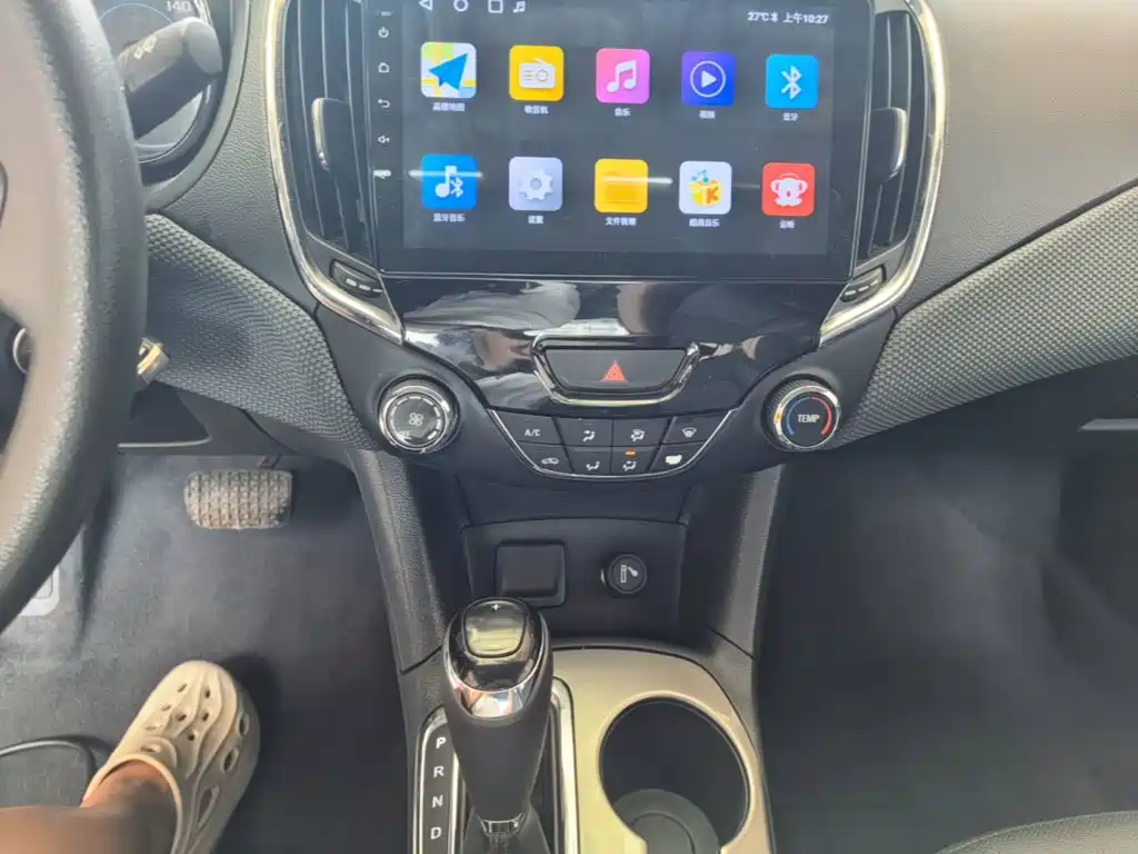 Chevrolet Cruze 2018 2018 320 Automatic Pioneer Sunroof Edition