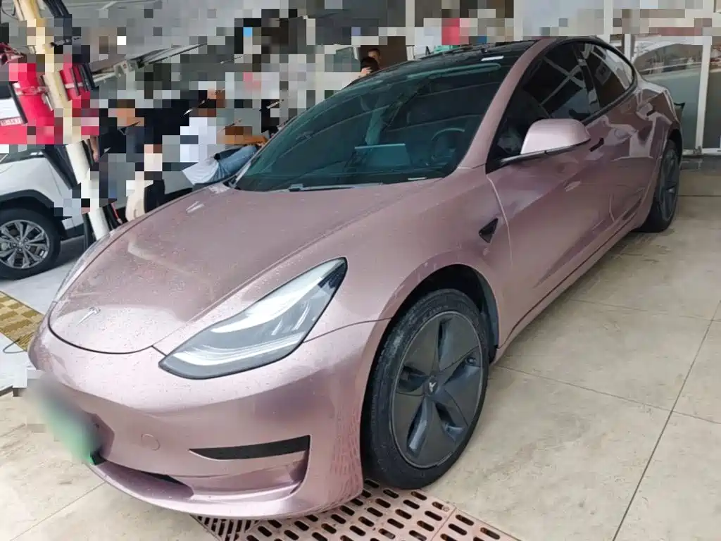 Tesla Model 3 2020