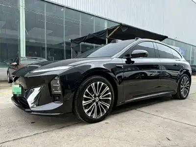NIO ET5T