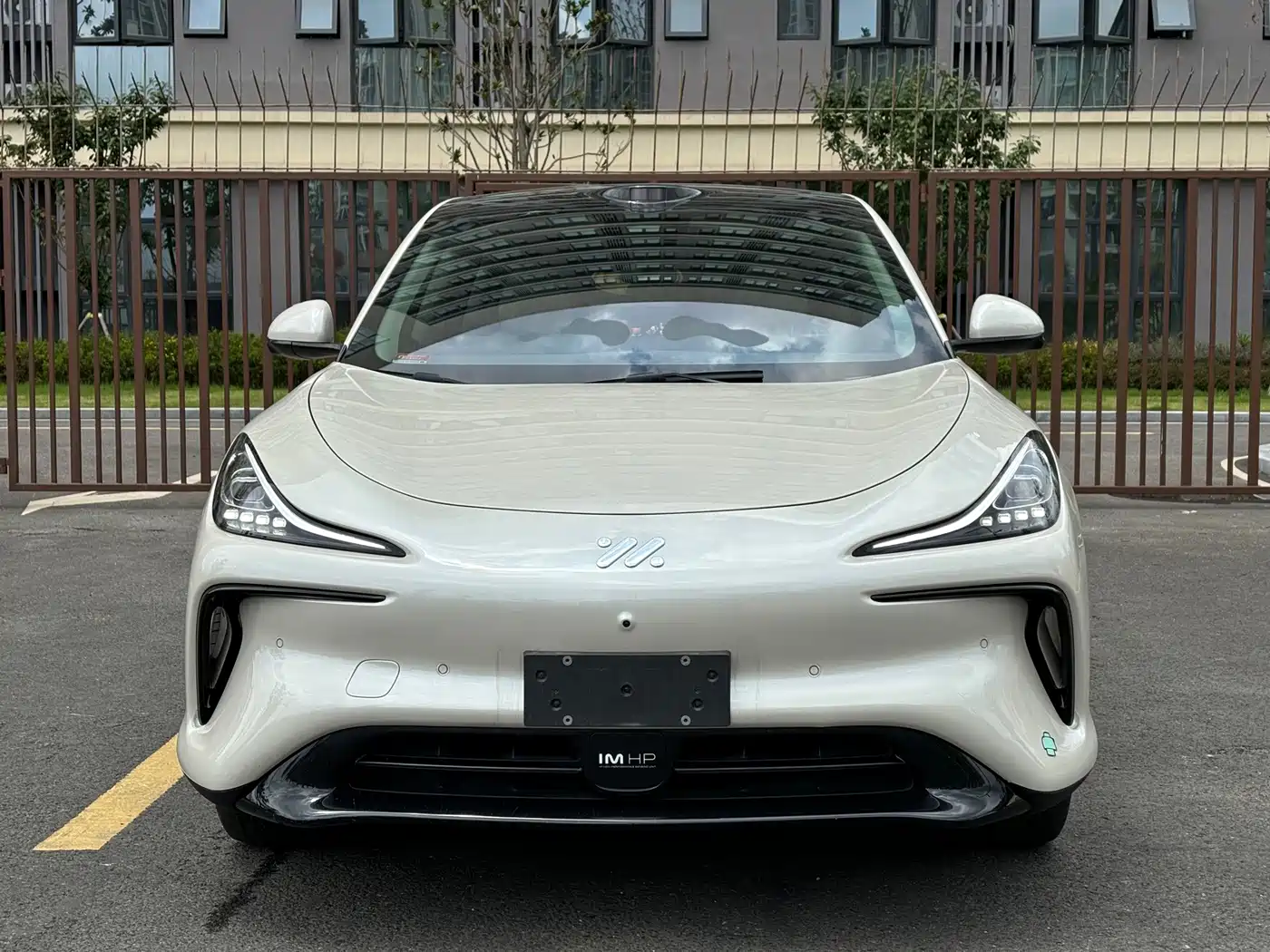 Фото 2 - IM Motors IM LS6