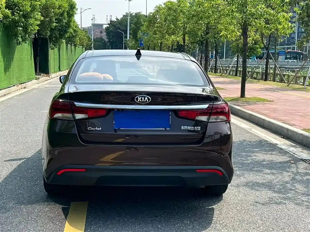 Kia Kaishen 2017 1.8L Automatic GLS фото 8