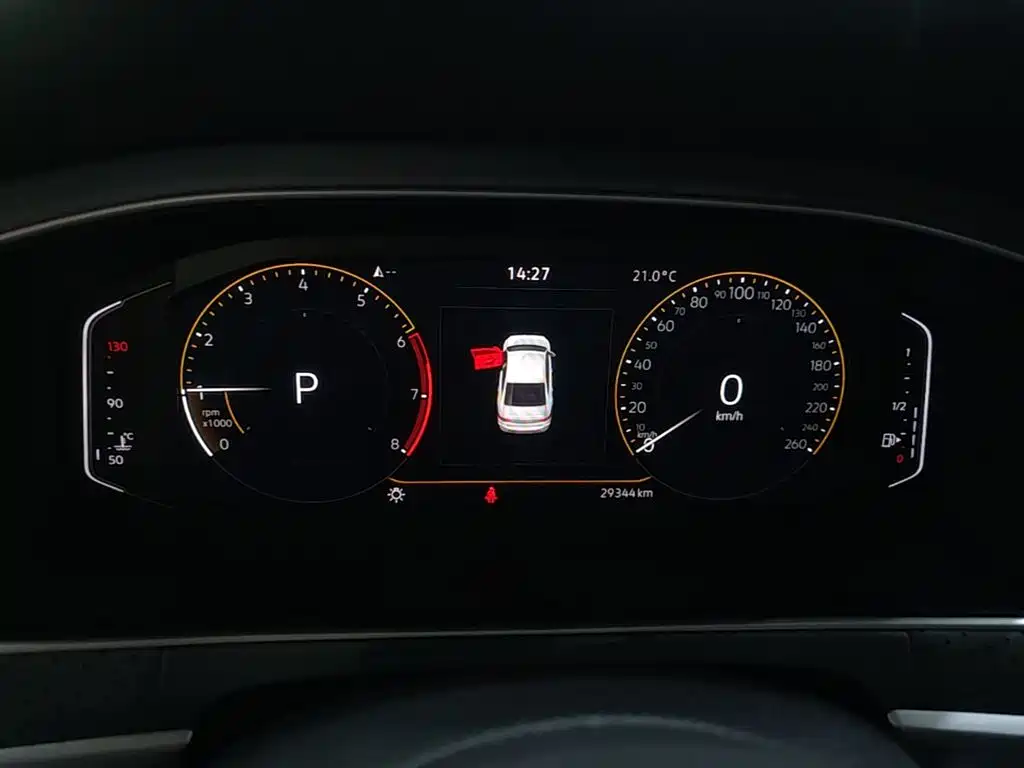 Volkswagen Lavida 2023 1.5L Auto Five Million Edition фото 12