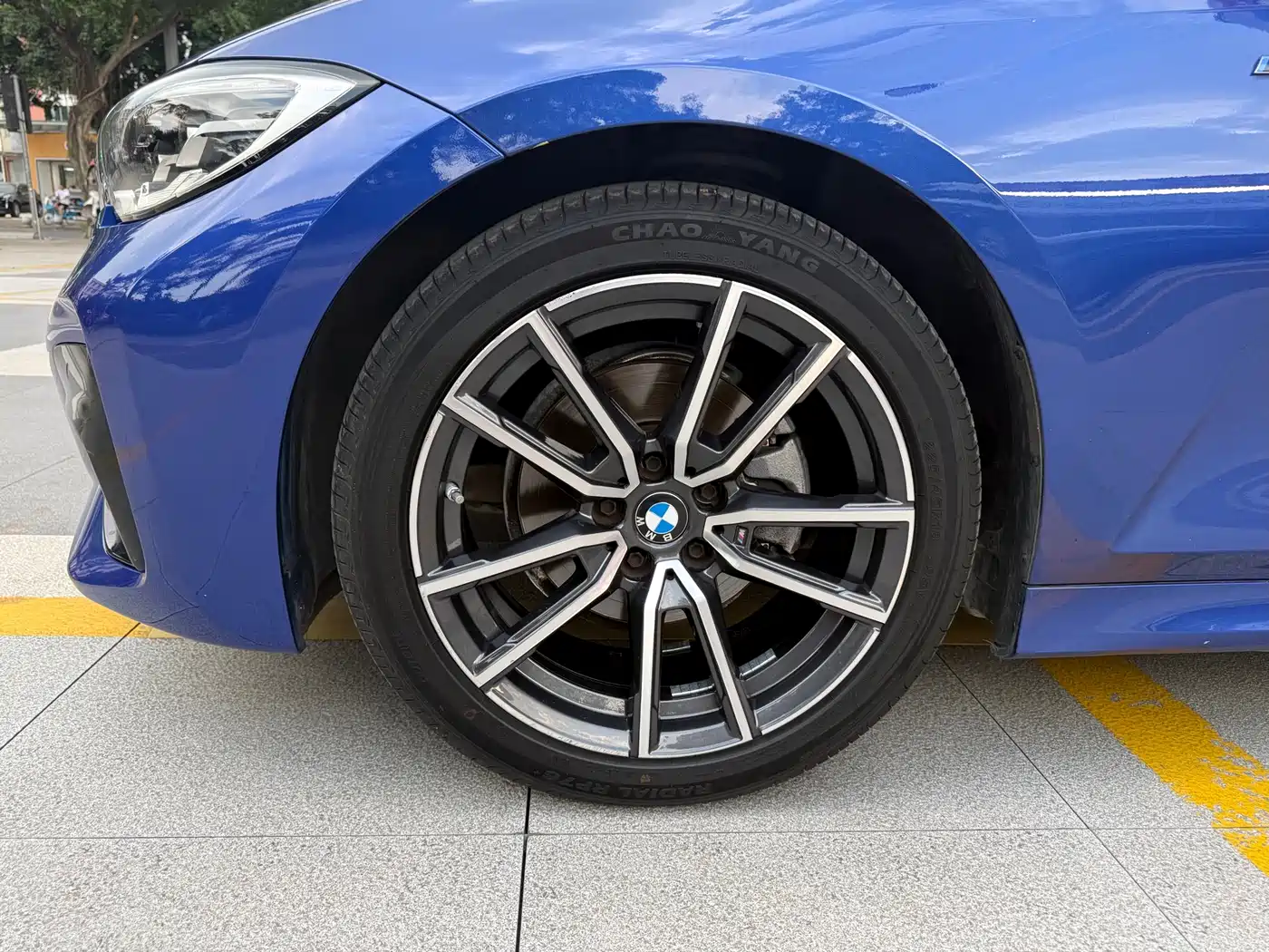 BMW 3-SERIES