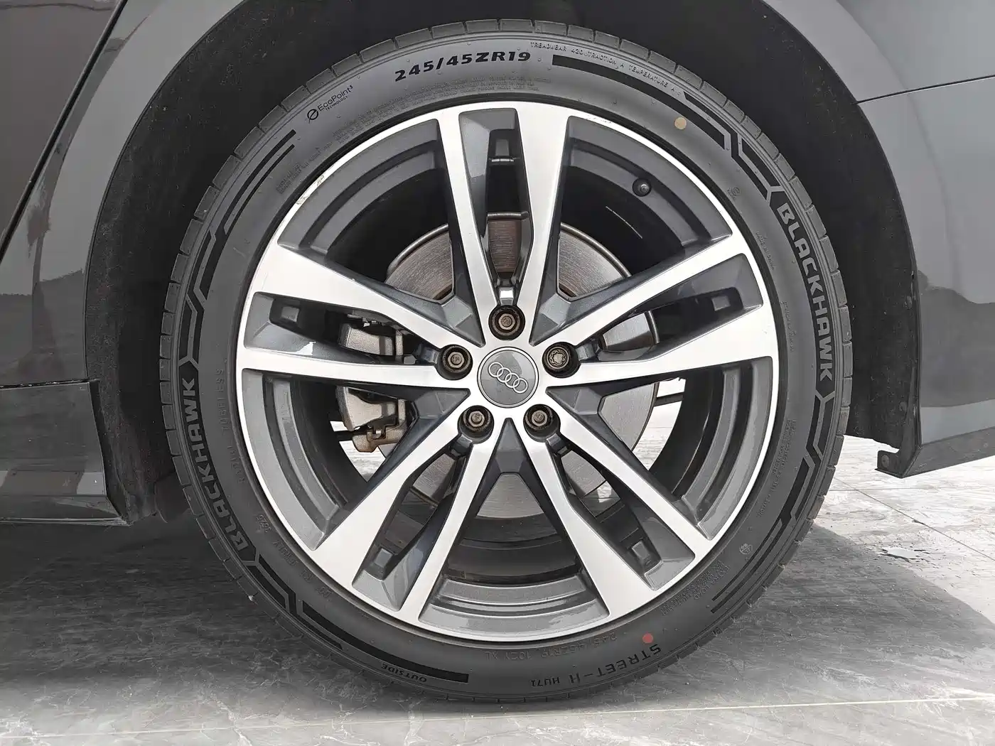Audi A6L 2022 40 TFSI Luxury Dynamic фото 17
