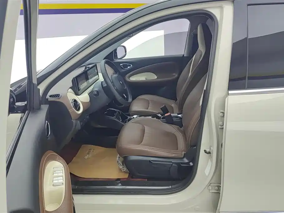 Фото 9 - Wuling Motors Wuling Bingo