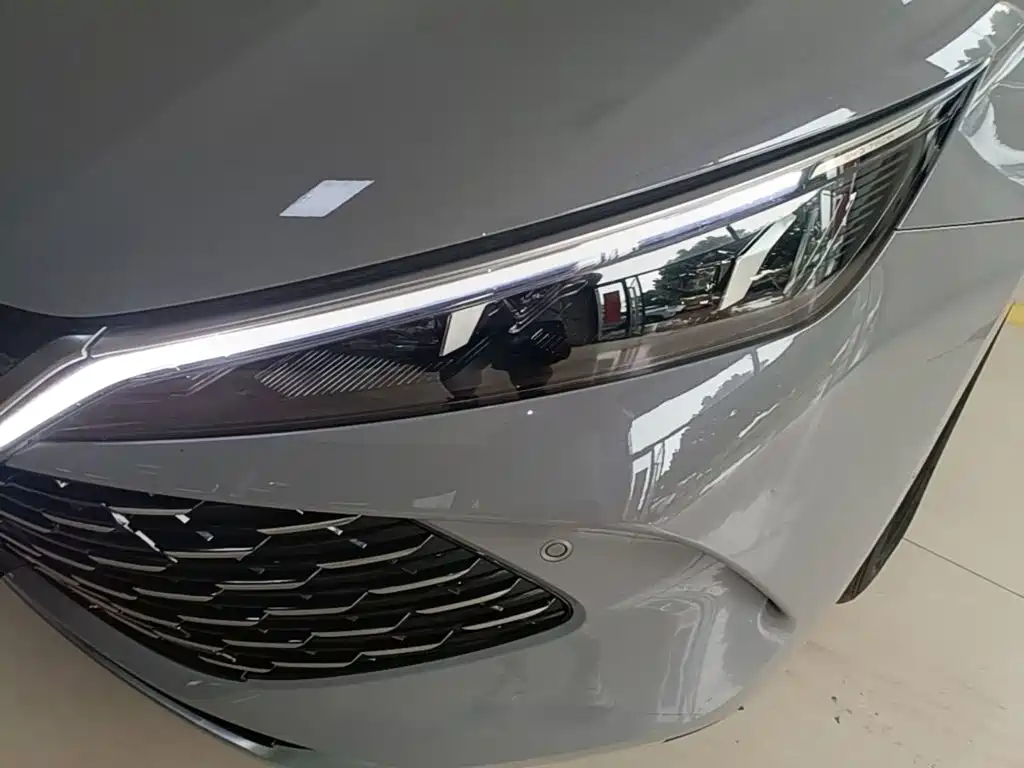 BYD Qin L 2026 2026 Model DM-i Smart Drive Edition 128KM Pioneer