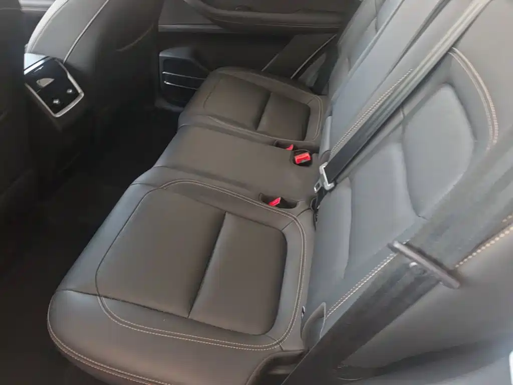 Photo 17 - Chery Tiggo 8