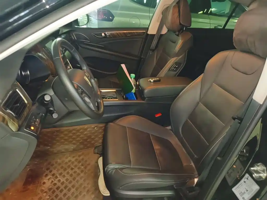 Hongqi H7 2021 2.0T Elite Edition фото 15