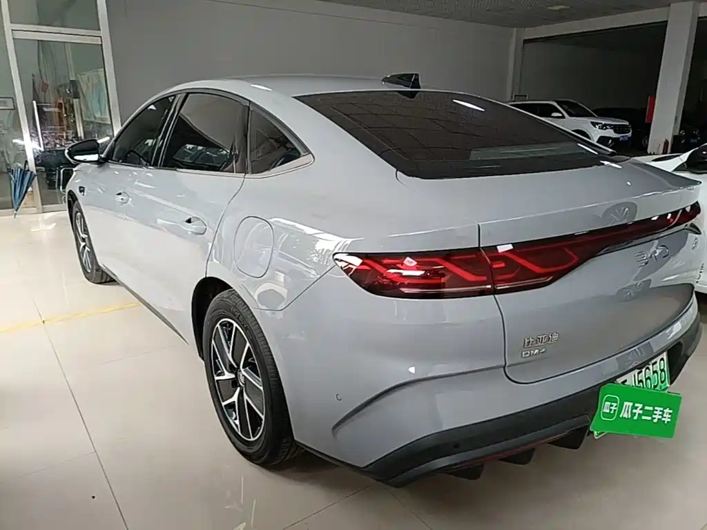 BYD Qin L 2026 2026 Model DM-i Smart Drive Edition 128KM Pioneer