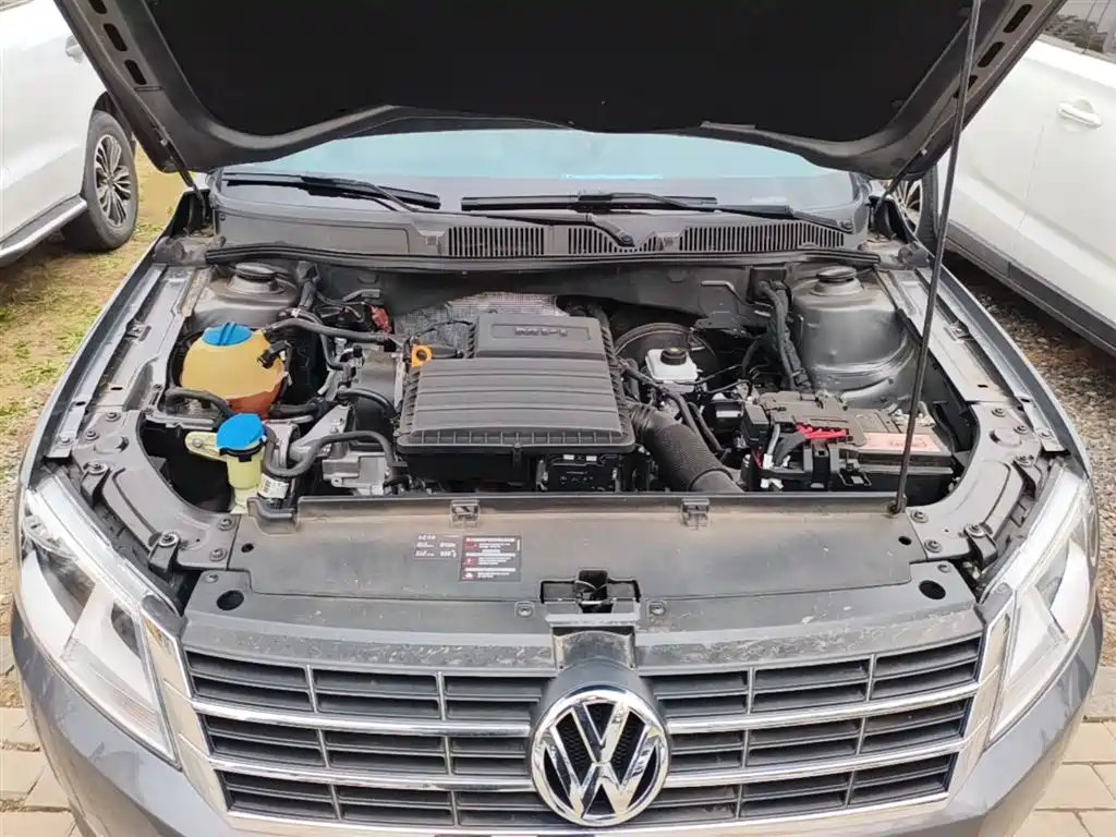 Volkswagen Lavida 2013 Facelift Classic 1.6L Automatic Comfort фото 20