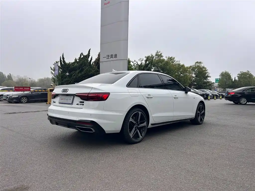 Audi A4L 2024 40 TFSI Luxury Dynamic фото 9