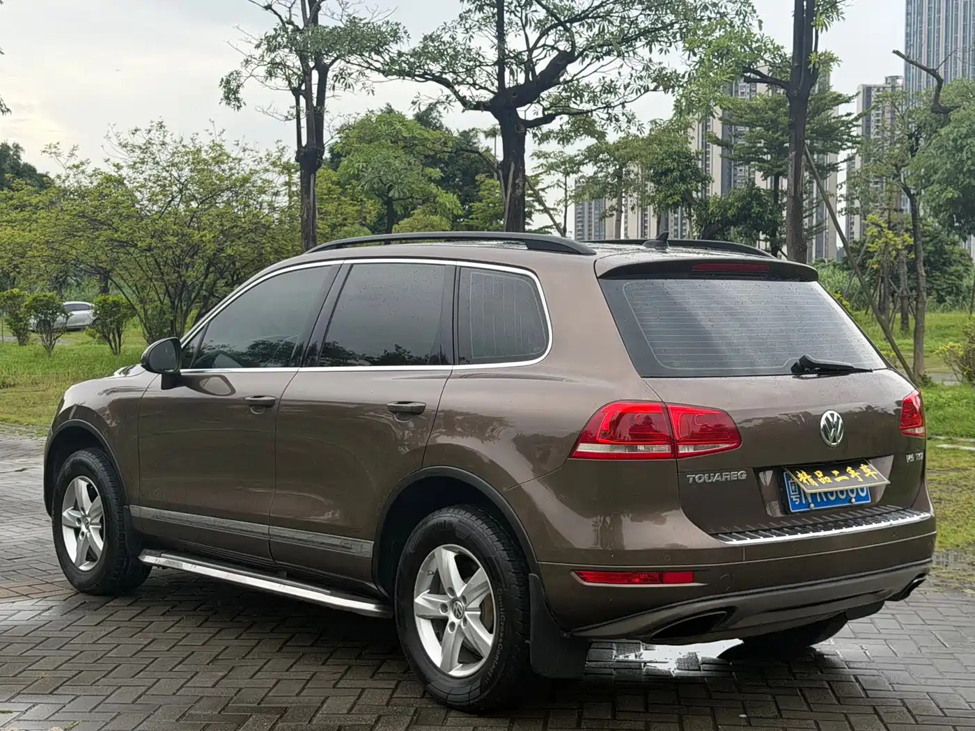 Volkswagen Touareg 2012 2011 3.0TSI Comfort