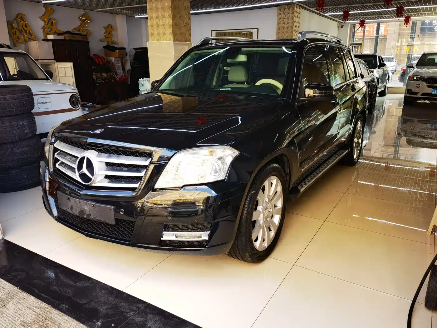Mercedes-Benz GLK-Class (Import) 2011 GLK 300 4MATIC Fashion