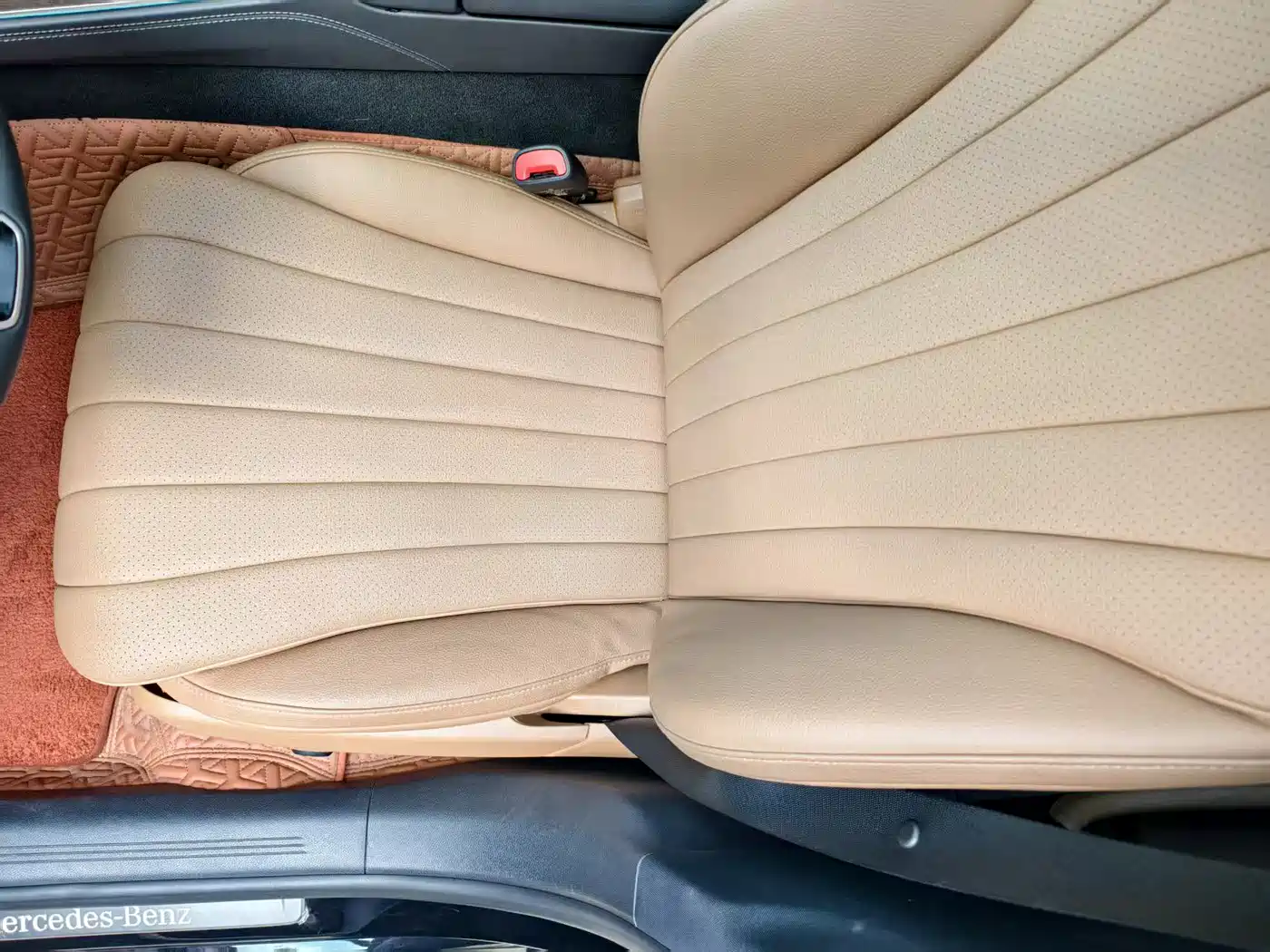 Mercedes-Benz E-Class 2025 E 300 L Luxury фото 14