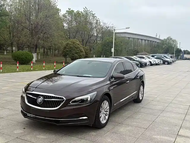 BUICK LACROSSE