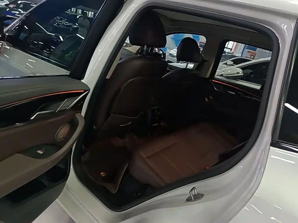 BMW X3 2018 xDrive25i M Sport Package China VI фото 17