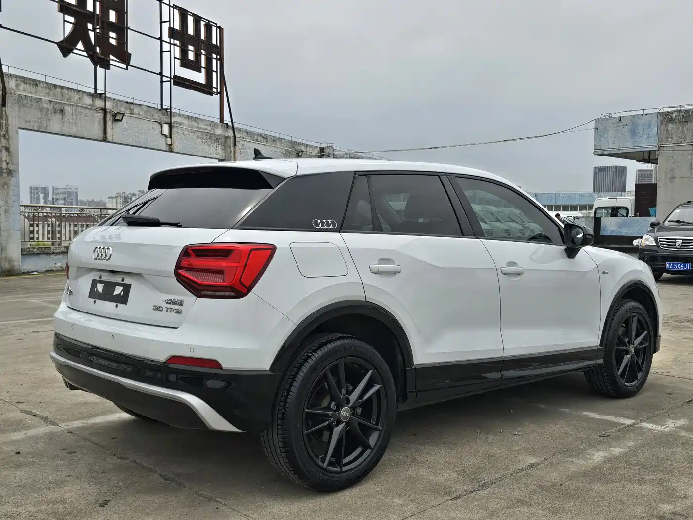 Audi Q2L 2018 35 TFSI Fashion Dynamic China VI фото 5