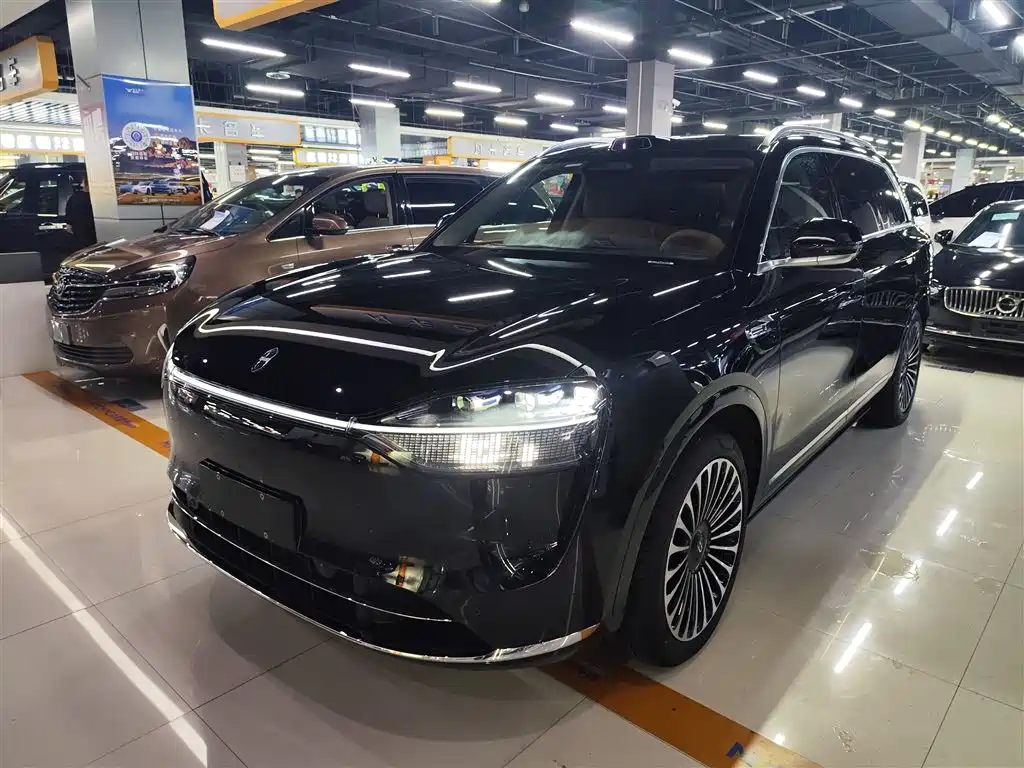 AITO Wenjie AITO M9 2025 Extended Range Ultra 52kWh 6-Seater