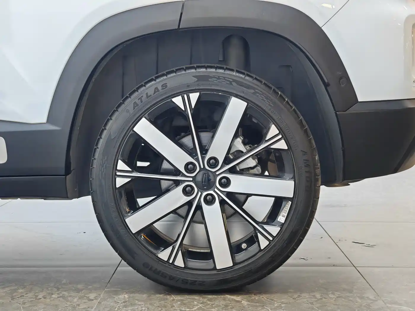 GEELY AUTOMOBILE GEELY ICON