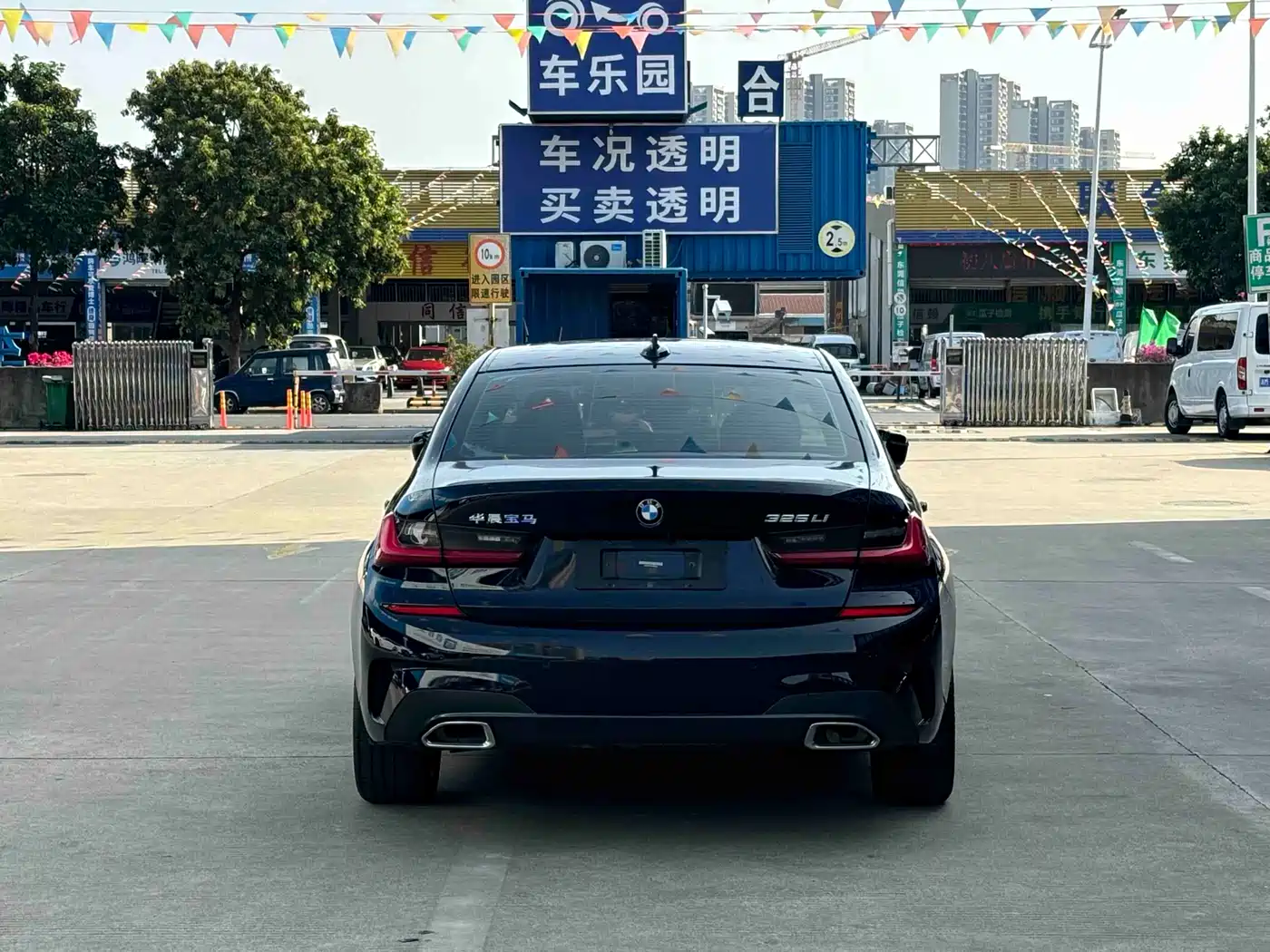 BMW 3-SERIES