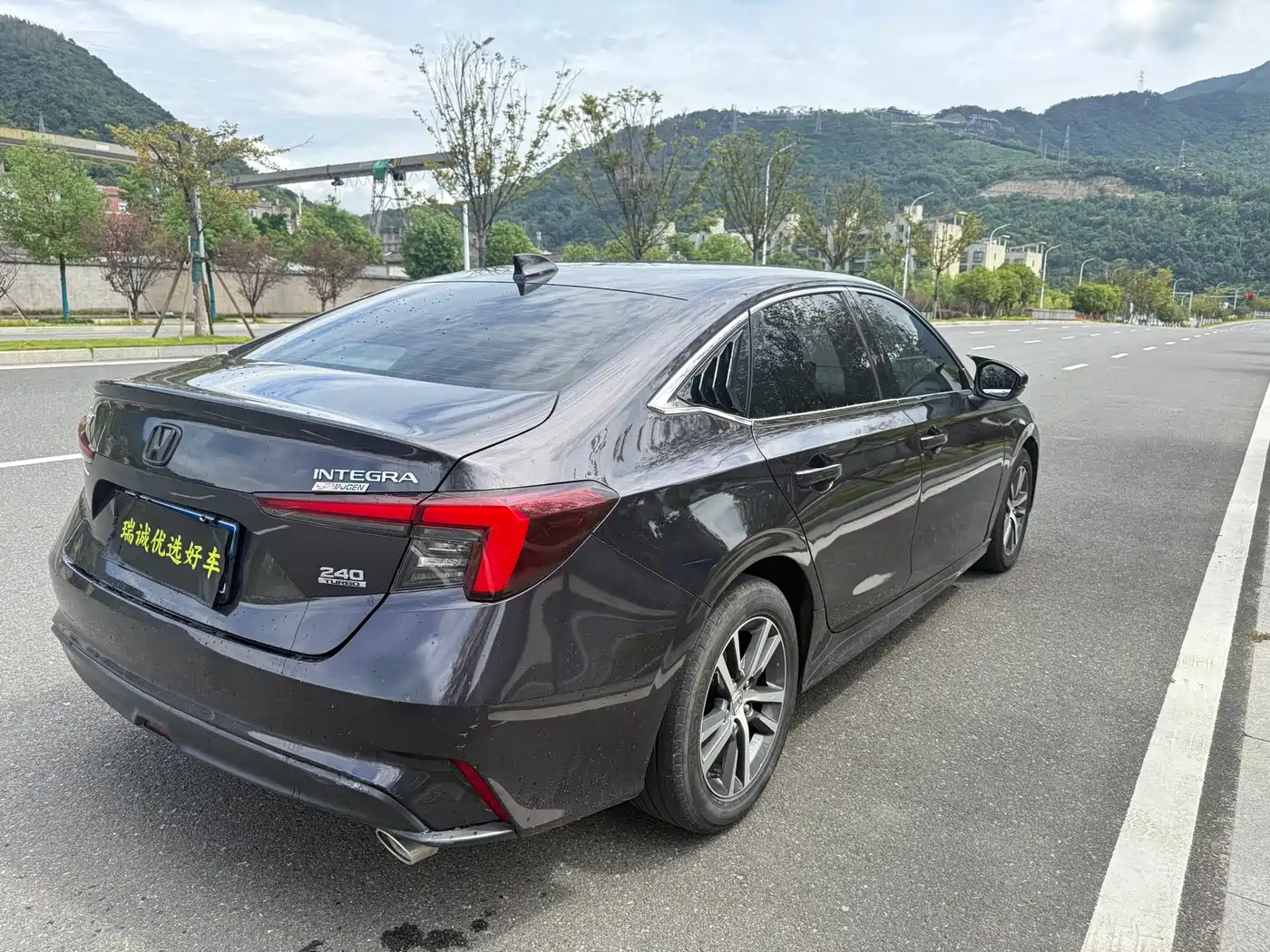 Honda Integra 2024 2023 240TURBO CVT Tech Edition