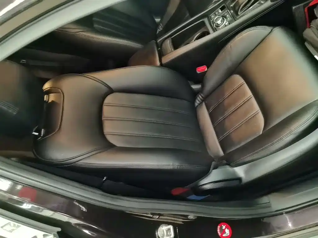 Фото 25 - Mazda CX-4