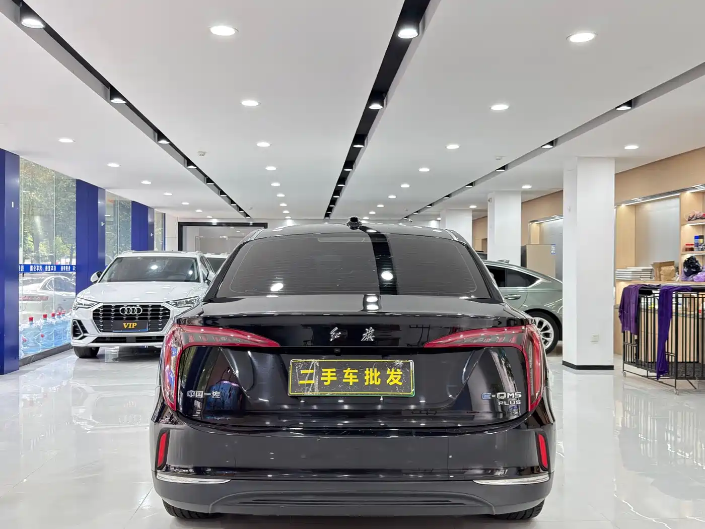 Hongqi E-QM5 2024 560km PLUS фото 8