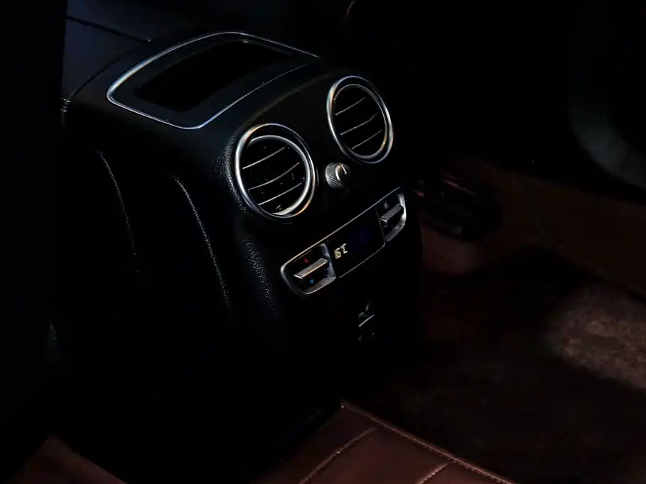 Mercedes-Benz GLC 2021 GLC 260 L 4MATIC Luxury фото 11