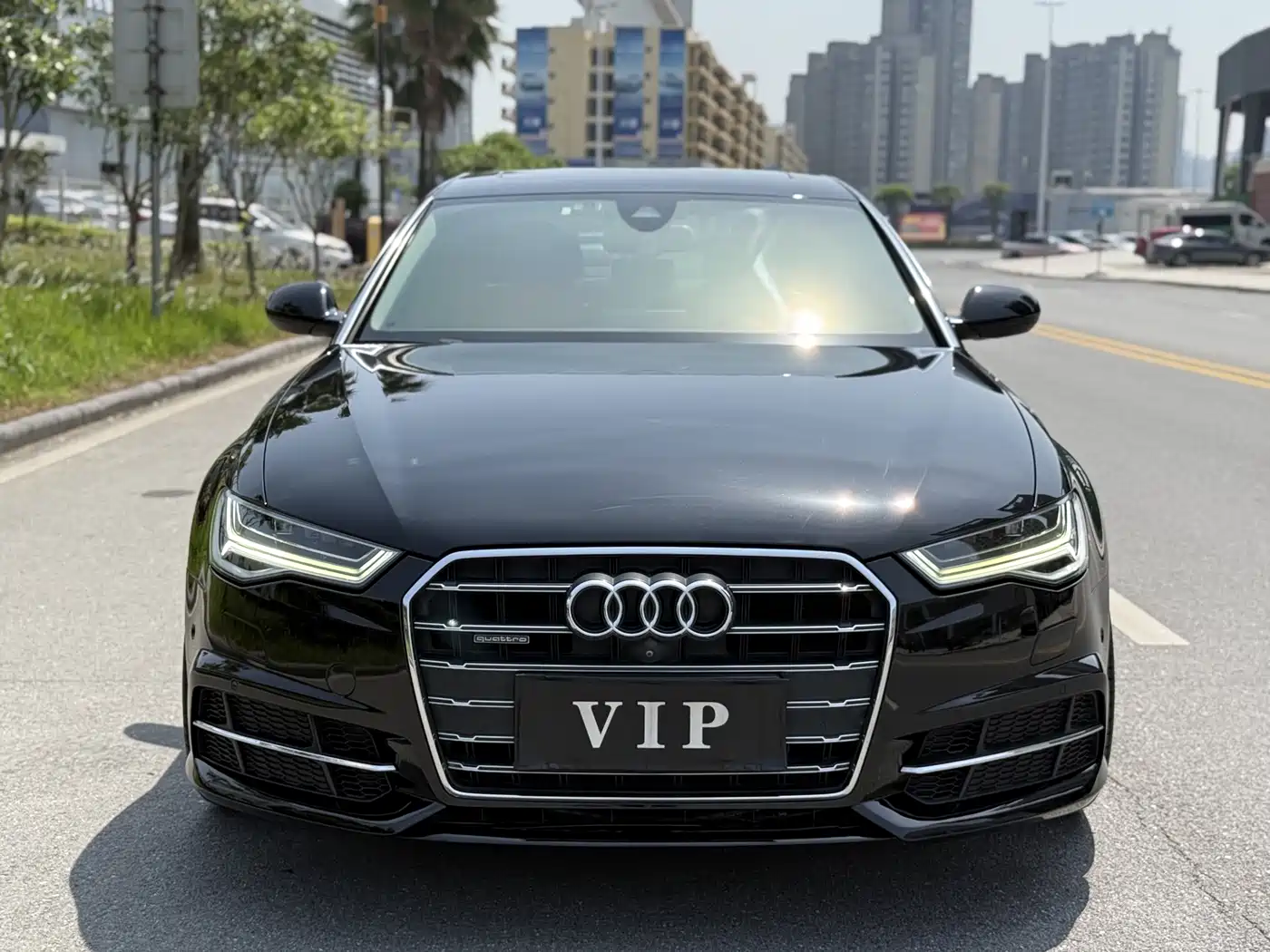 Audi A6L 2018 30th Anniversary 45 TFSI quattro Luxury фото 2