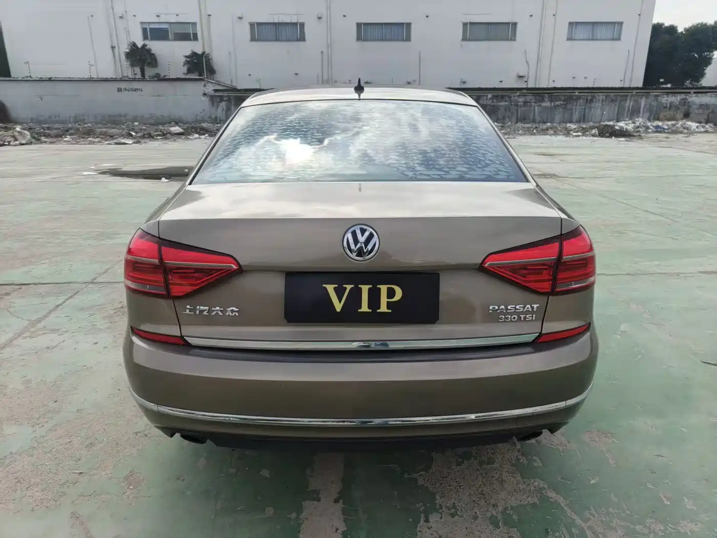 Volkswagen Passat 2016 330TSI DSG Honor Edition фото 9